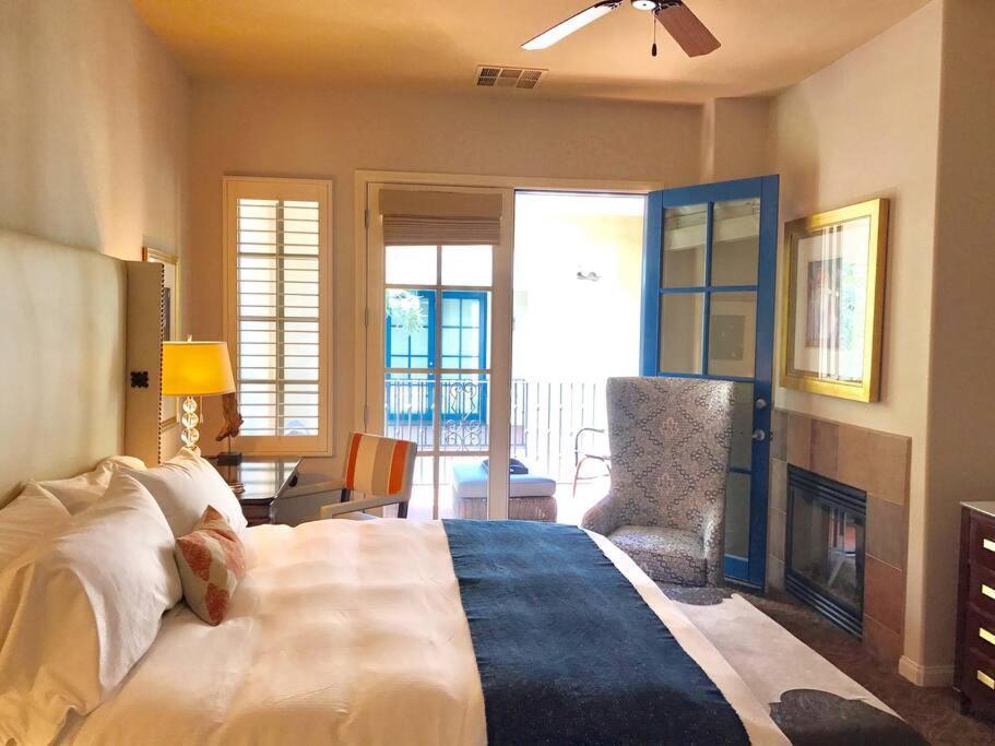 Resort King Studio With Private Balcony 064622 라퀸타 외부 사진